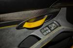 Porsche 718 Cayman GT4 2016 года